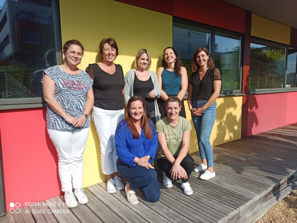 Un groupe de stagiaires de Gestionnaires d'Entreprises Artisanales du Bâtiment dans le Finistère